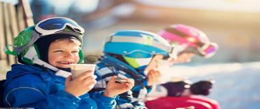 运动品牌市场数据分析与洞察